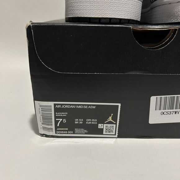 Nike Shoes Air Jordan 1 Retro Mid SE “All-Star/Carbon Fiber” 2024 - Picture 5 of 6